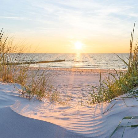 Aquamaris Strandresidenz Ruegen Juliusruh Buitenkant foto